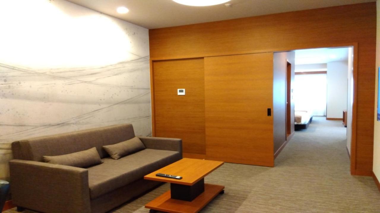 Odysis Suites Osaka Airport Hotel Izumisano Dış mekan fotoğraf